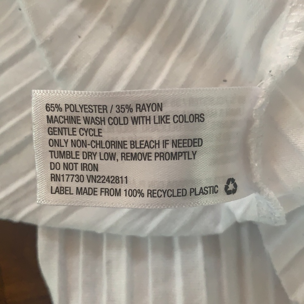 a new day blouse - Picture 11 of 11